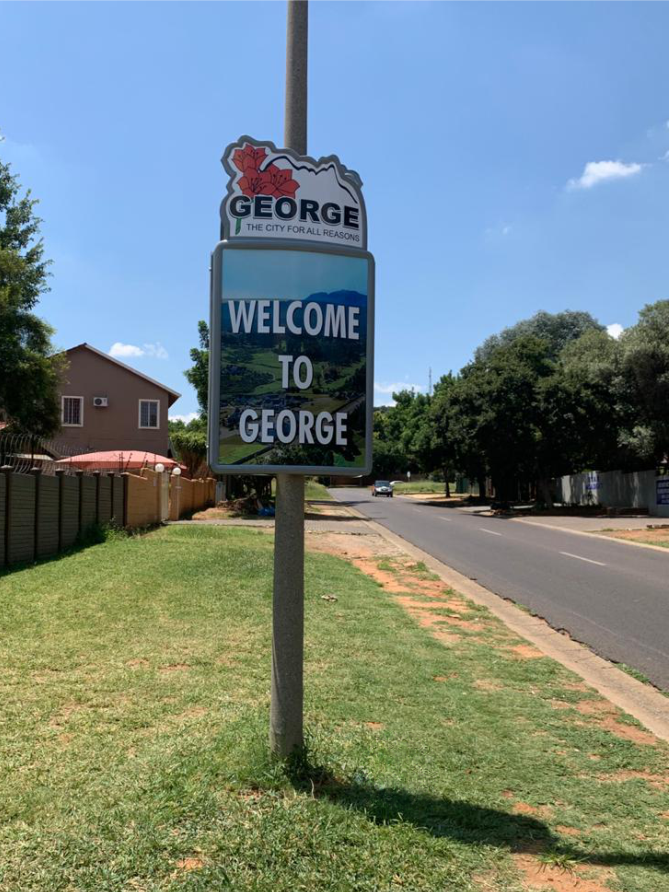 George Street Pole Frame with City Info Hood George Street Pole Frame with City Info Hood